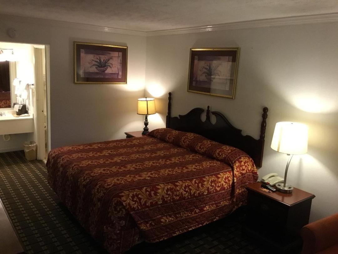 Houston Inn And Suites Luaran gambar